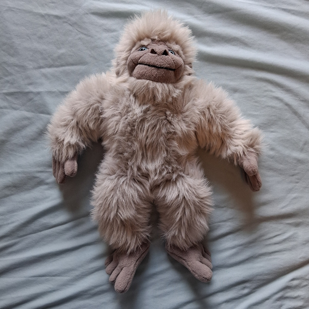 Vintage 1994 Sears 18" Zeke O'Connor White Yeti Plush Doll Bigfoot Sasquatch